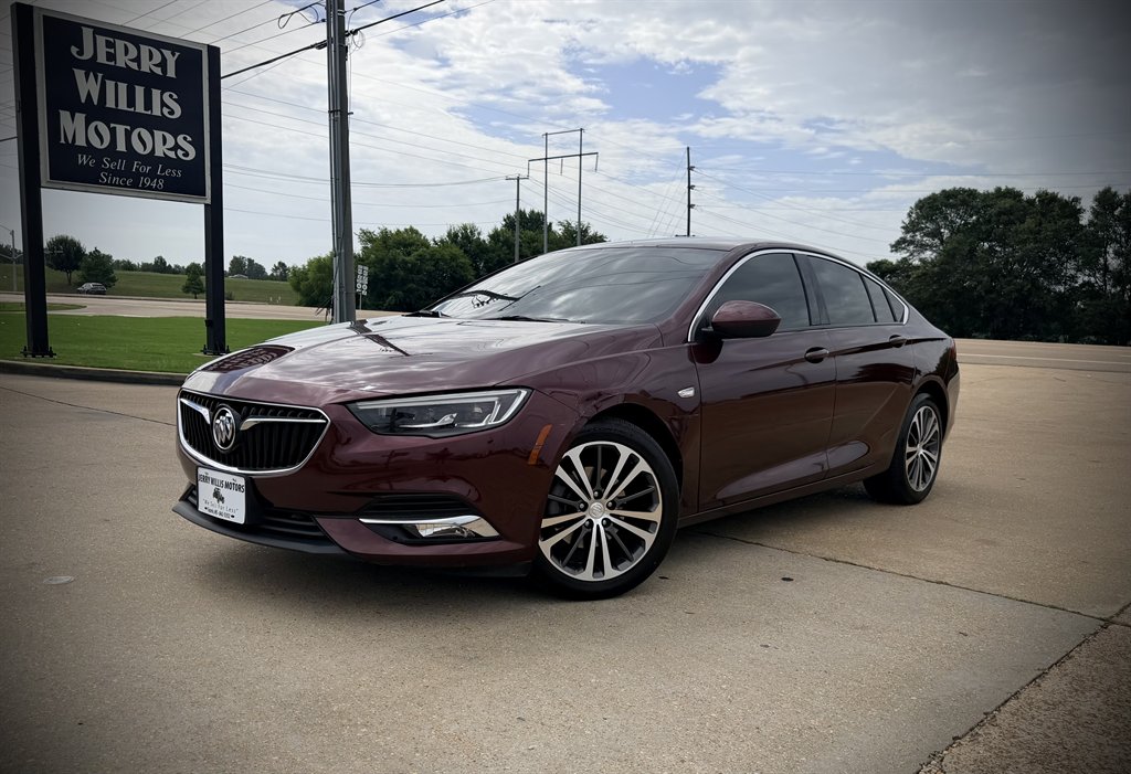 buick regal sportback 2018 W04GM6SX5J1094186 image buick regal sportback 2018 W04GM6SX5J1094186 image
